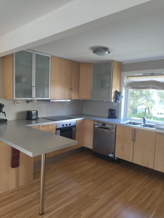 Feelhome Apartment 4- Bedroms Njords Veg Tromso Luaran gambar